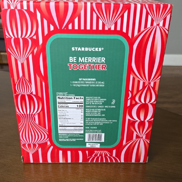 Starbucks Red Tumbler and Hot Cocoa Gift Set - Picture 3 of 11